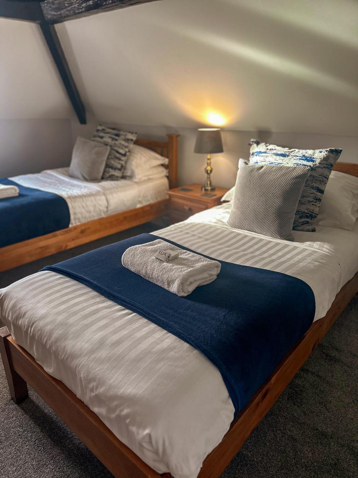 The Corbet Arms Hotel Uffington  Quarto foto