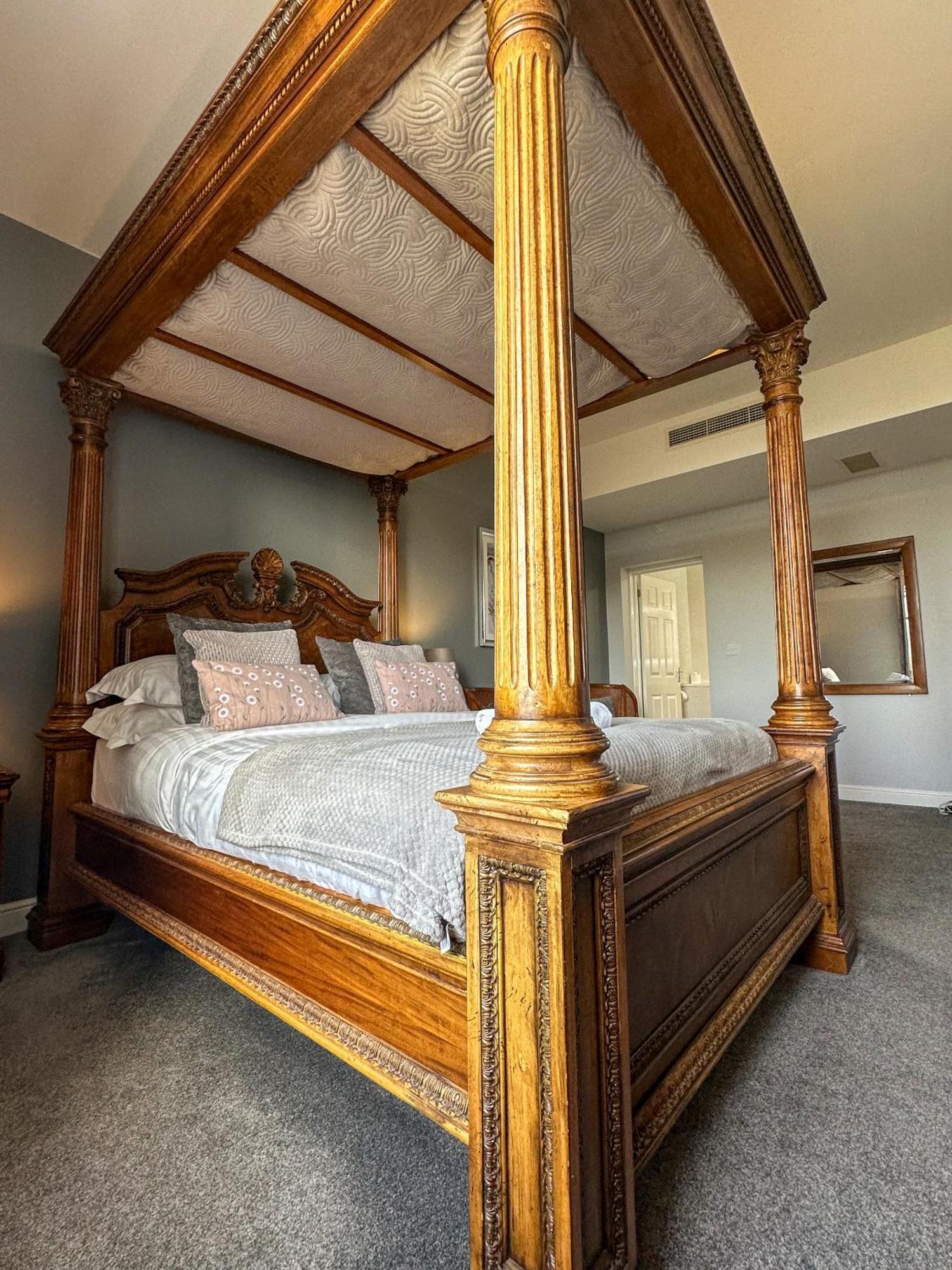 The Corbet Arms Hotel Uffington  Quarto foto